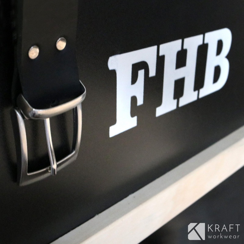 Ceinturon en cuir une broche FHB
